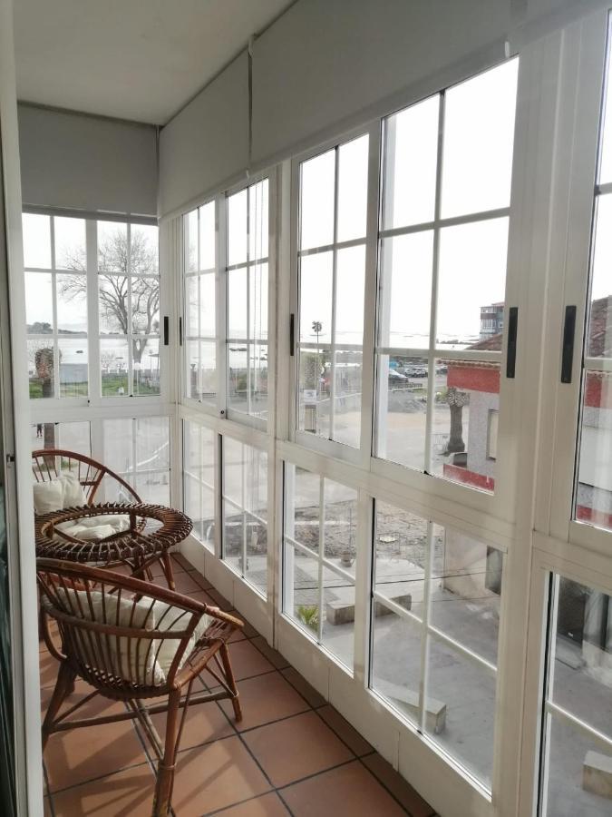 Piso Centrico Y Amplio En Praza Do Regueiro, A Illa De Arousa Exterior foto